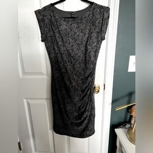 NWT Ann Taylor Snake Print Sheath SZ 8